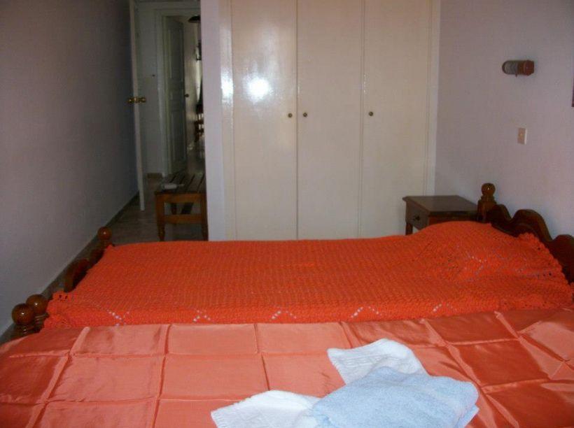 Jasmine'S Guest House Karlovassi Oda fotoğraf